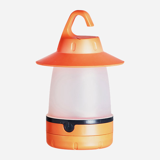 Lampe de Camping McKinley Orange : Luminosité et Polyvalence en Plein Air